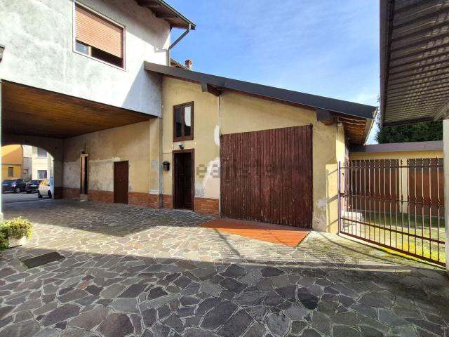Villetta indipendente in vendita di 277 m² in Piazza Piccola, 9
