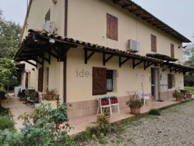 Villetta indipendente in vendita di 278 m² in Via Merlo, 1