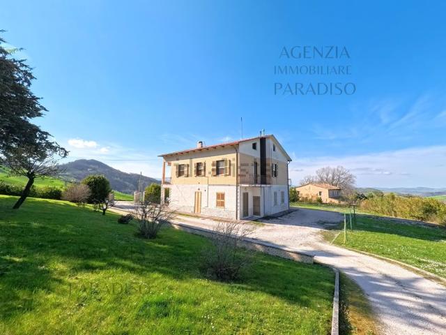 Villetta indipendente in vendita di 280 m²