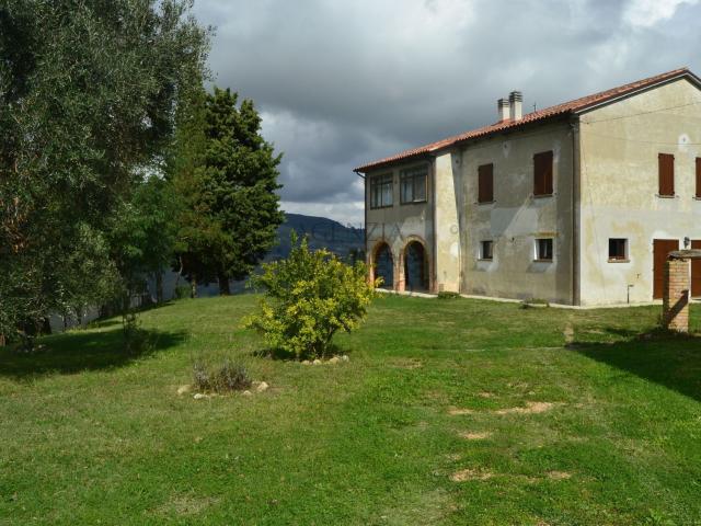 Villetta indipendente in vendita di 280 m²