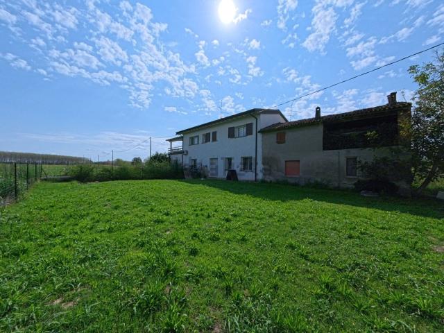 Villetta indipendente in vendita di 280 m²