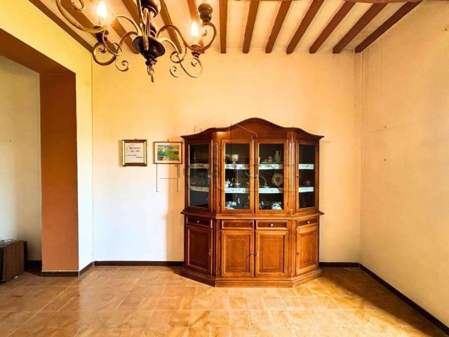 Villetta indipendente in vendita di 280 m² in Via Citernese Aretina