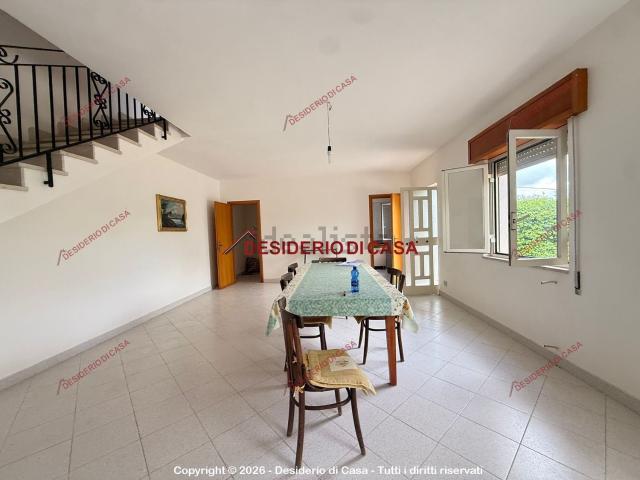 Villetta indipendente in vendita di 280 m² in Via Ciullo d&apos Alcamo, 15
