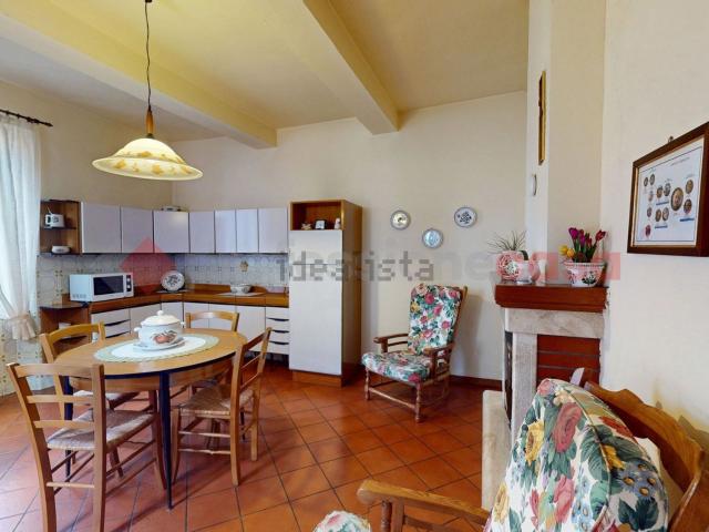 Villetta indipendente in vendita di 280 m² in Via Alberto Bertolini, 26