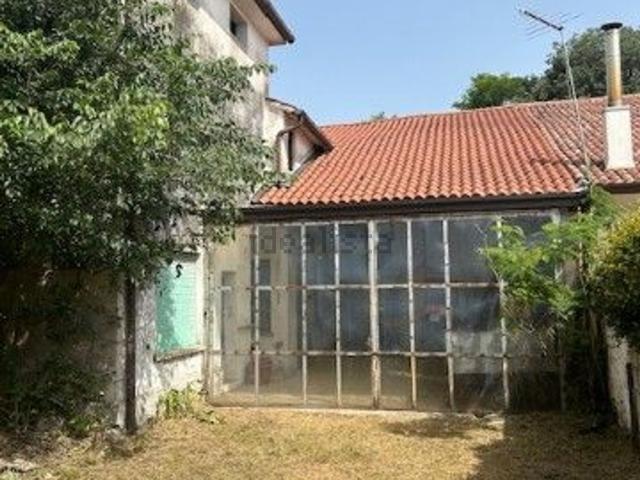 Villetta indipendente in vendita di 280 m² in Via Alberoni