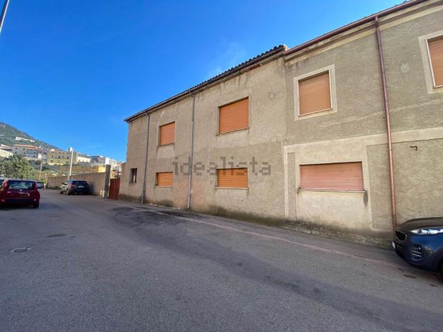Villetta indipendente in vendita di 280 m² in Via Aldo Moro