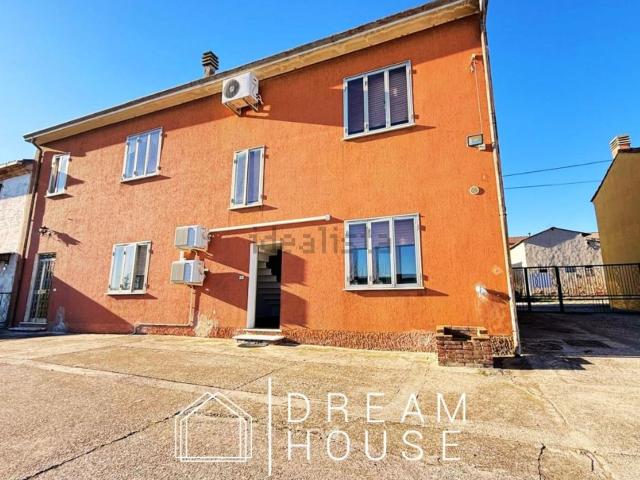 Villetta indipendente in vendita di 280 m² in Via dei Mori