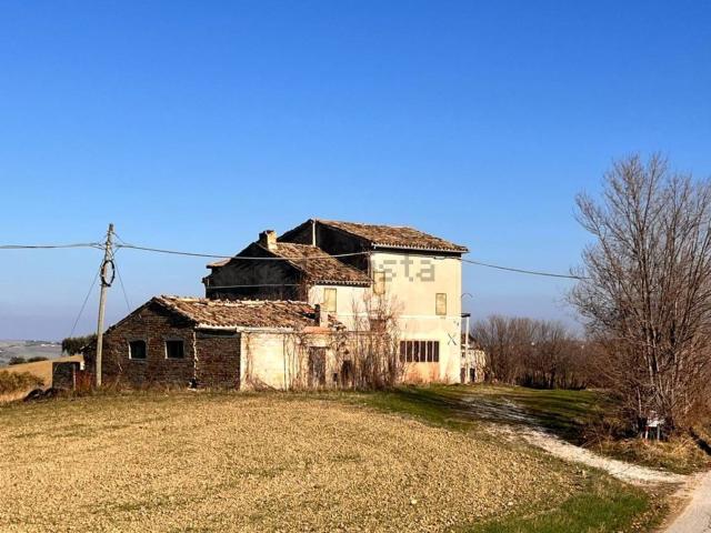 Villetta indipendente in vendita di 280 m² in Via del Colle