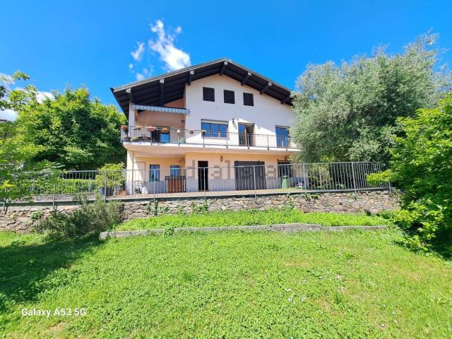 Villetta indipendente in vendita di 280 m² in Via Luigi Zappelli