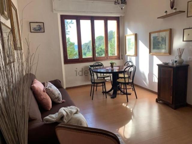 Villetta indipendente in vendita di 280 m² in Via Serafino Petrozzi