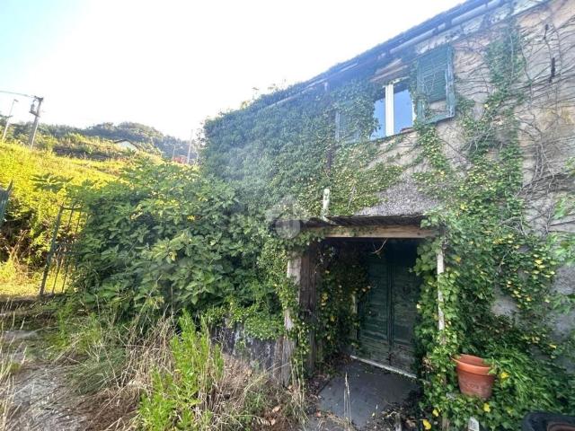 Villetta indipendente in vendita di 280 m² in Via Pernecco Superiore, 12