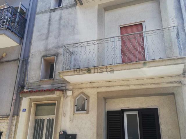 Villetta indipendente in vendita di 280 m² in Via Vittorino da Feltre, 11