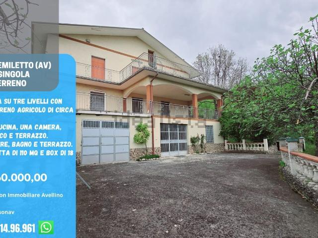 Villetta indipendente in vendita di 280 m² in Contrada lomba cave