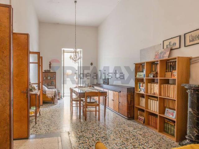 Villetta indipendente in vendita di 280 m² in Corso Nunzio Costa