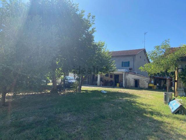 Villetta indipendente in vendita di 280 m² in Strada Montemaggio