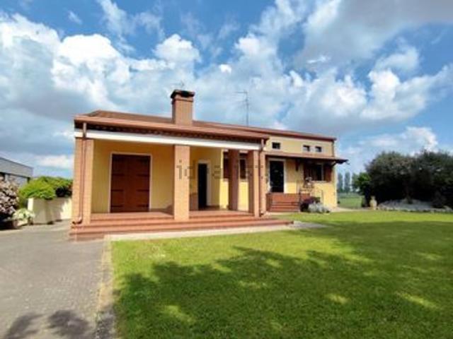 Villetta indipendente in vendita di 281 m² in Via Ca&apos  Mignola Bassa, 4