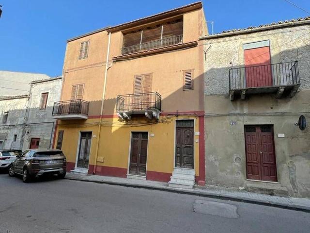 Villetta indipendente in vendita di 282 m²