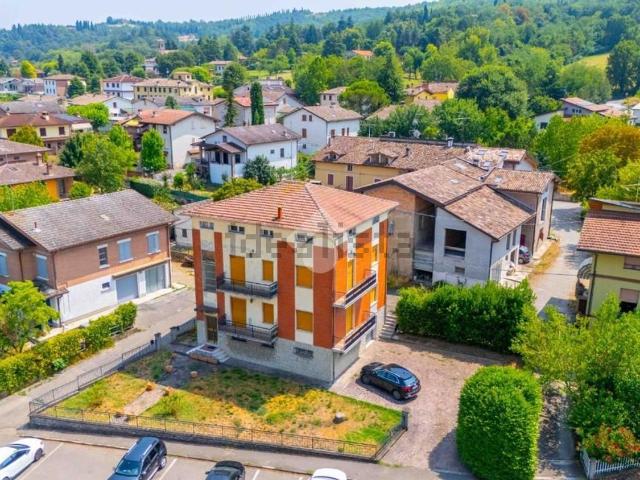Villetta indipendente in vendita di 282 m² in Via Filippo Turati, 36