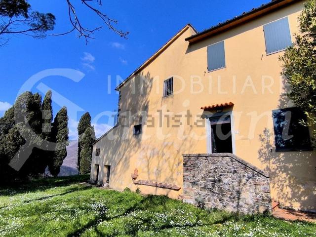 Villetta indipendente in vendita di 284 m² in Via di Cavallico