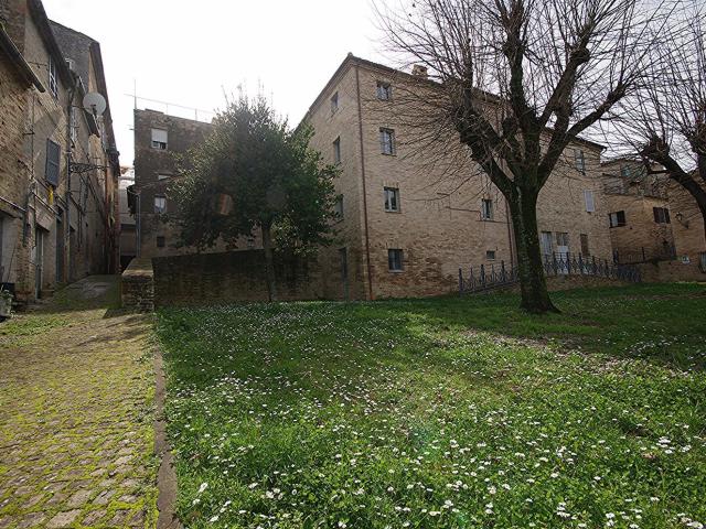 Villetta indipendente in vendita di 284 m² in Via Regina Margherita