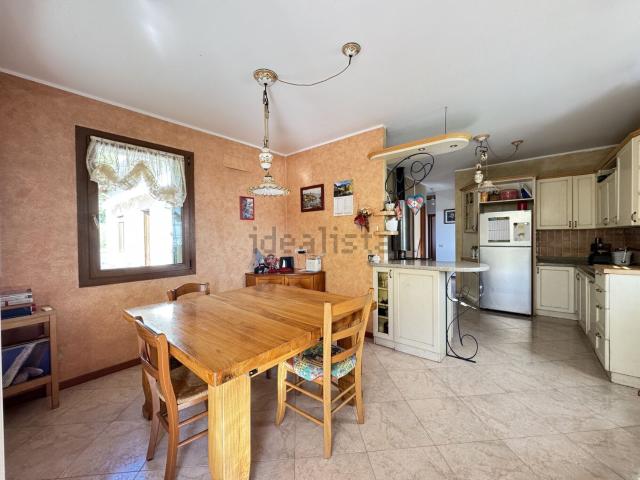 Villetta indipendente in vendita di 285 m²