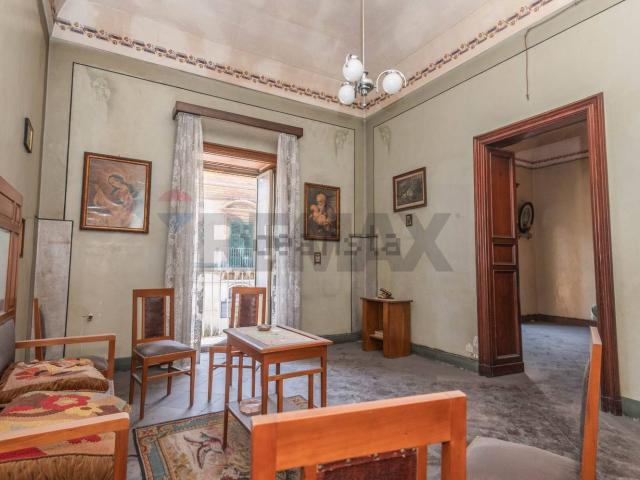 Villetta indipendente in vendita di 286 m²