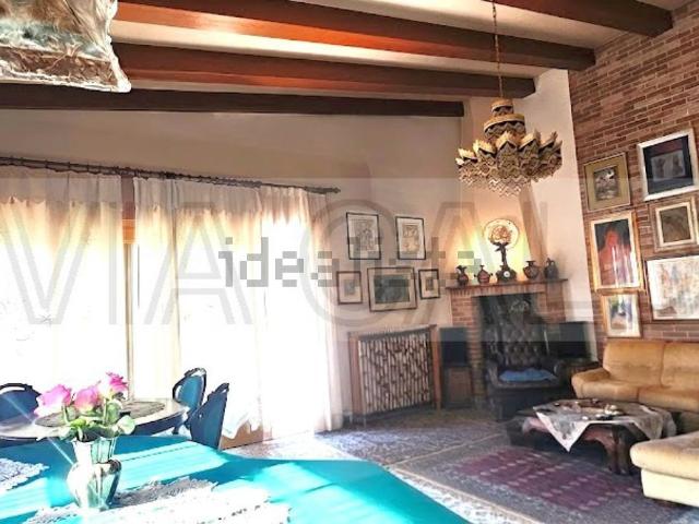 Villetta indipendente in vendita di 286 m² in Via Egidio Forcellini