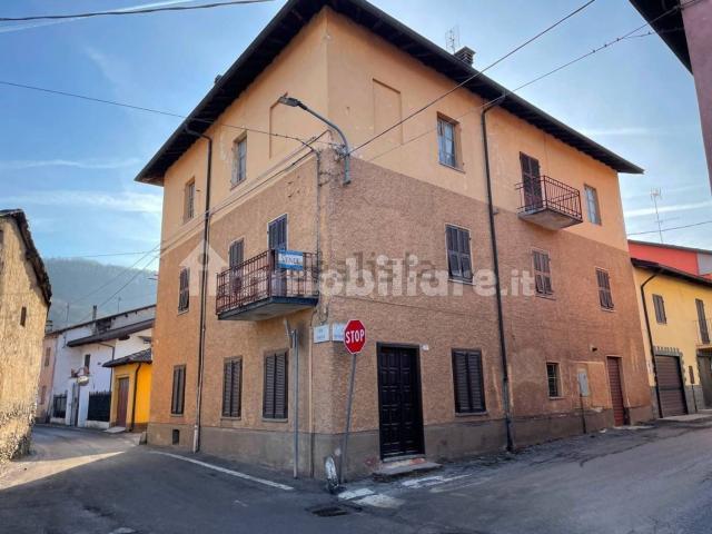 Villetta indipendente in vendita di 286 m² in Via Rivoira, 240