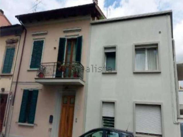 Villetta indipendente in vendita di 288 m² in Via Andrea della Robbia, 17