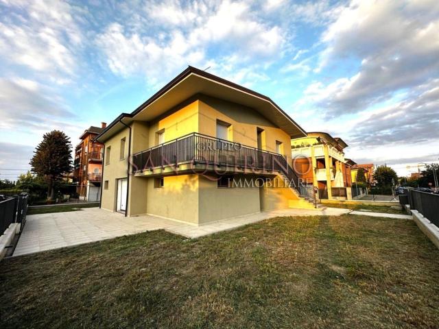 Villetta indipendente in vendita di 290 m²
