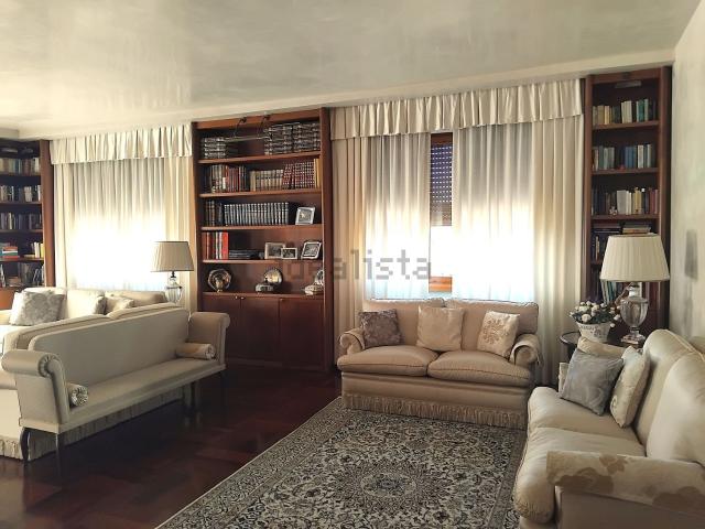 Villetta indipendente in vendita di 290 m²