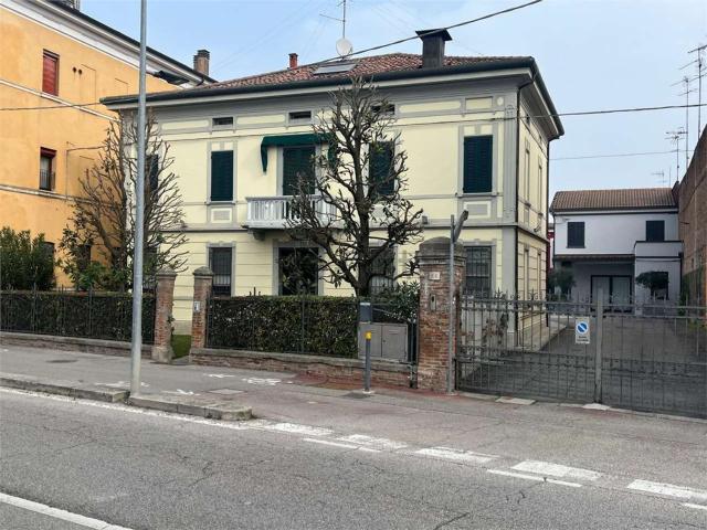 Villetta indipendente in vendita di 290 m²