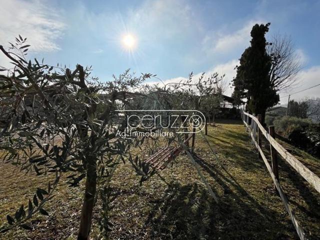 Villetta indipendente in vendita di 290 m² in Via Collesello