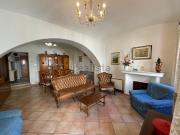 Villetta indipendente in vendita di 290 m² in Via magnon, 13