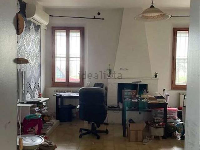 Villetta indipendente in vendita di 290 m² in Via Reale Lavezzola, 24