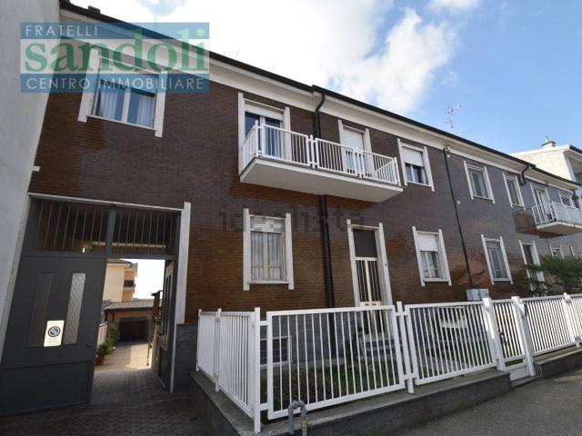 Villetta indipendente in vendita di 290 m² in Via Thaon de Revel, 5
