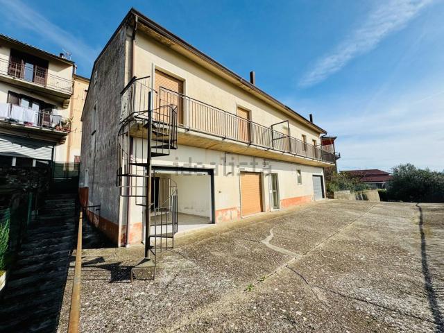 Villetta indipendente in vendita di 290 m² in Vicolo 1 Toppole