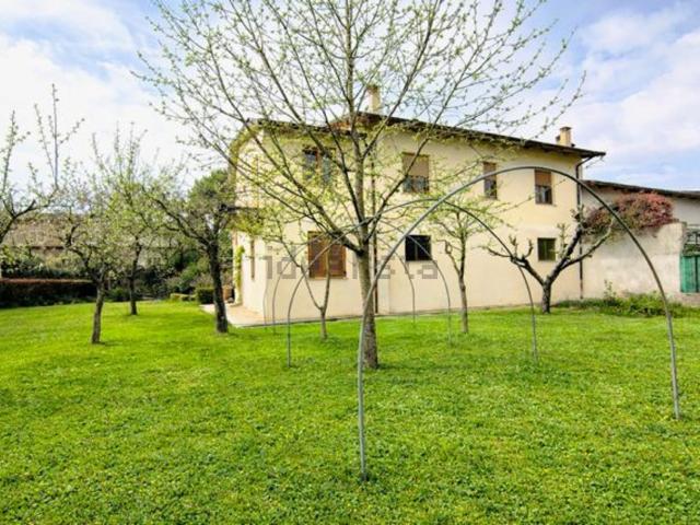 Villetta indipendente in vendita di 290 m² in Località Staggiano
