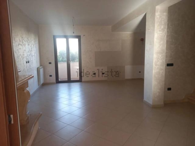 Villetta indipendente in vendita di 291 m² in Via Arturo Toscanini