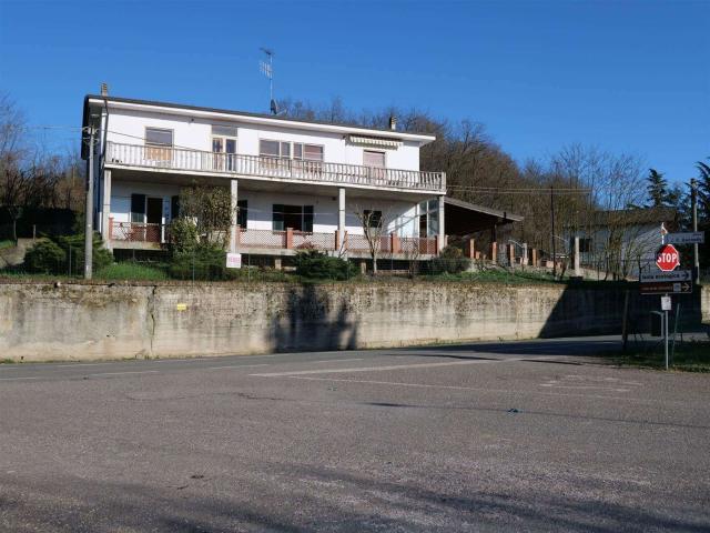 Villetta indipendente in vendita di 293 m²