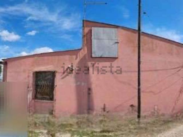 Villetta indipendente in vendita di 293 m² in Via Nuraci