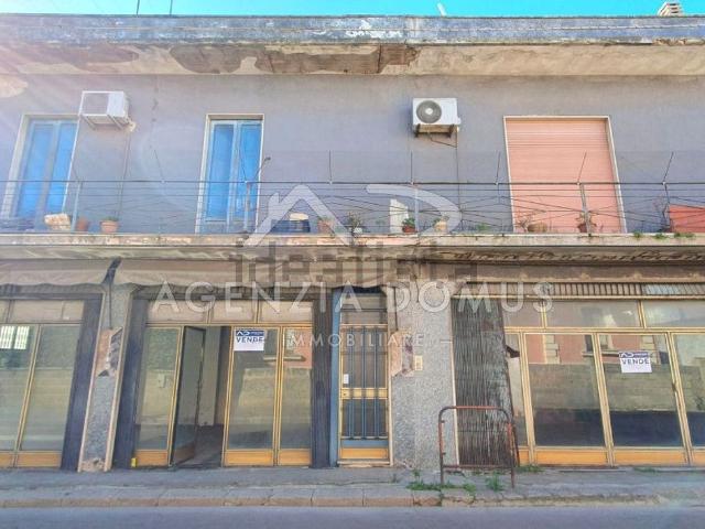 Villetta indipendente in vendita di 294 m² in Via Gallipoli