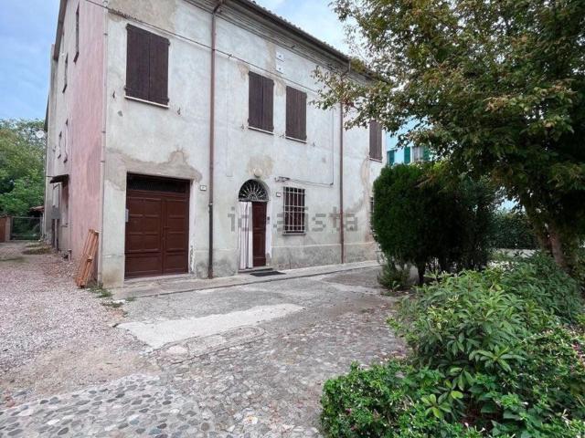 Villetta indipendente in vendita di 295 m² in Via Cesare Frassoni, 53