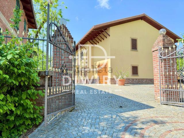 Villetta indipendente in vendita di 298 m²