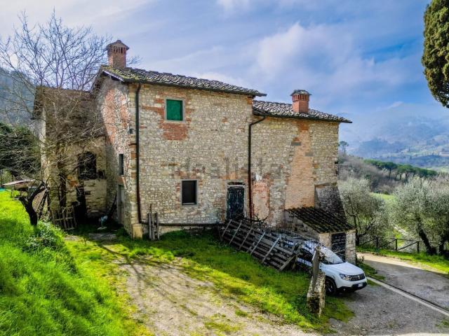 Villetta indipendente in vendita di 298 m² in Via Aretina per San Donato