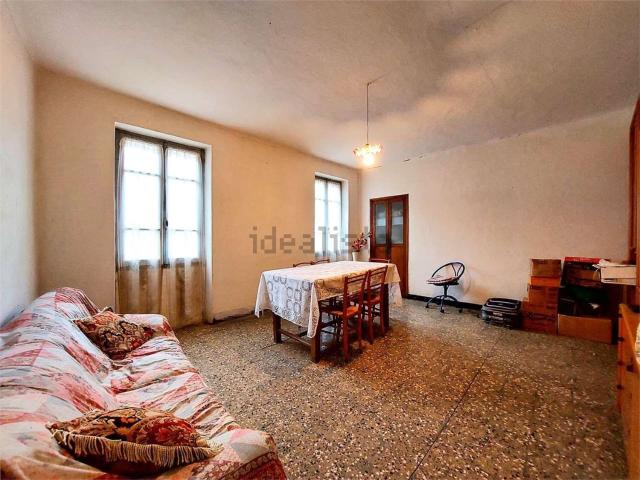 Villetta indipendente in vendita di 299 m² in Piazza Vittorio Veneto, 9