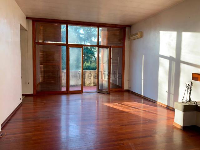 Villetta indipendente in vendita di 300 m²
