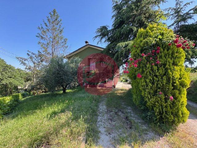 Villetta indipendente in vendita di 300 m²