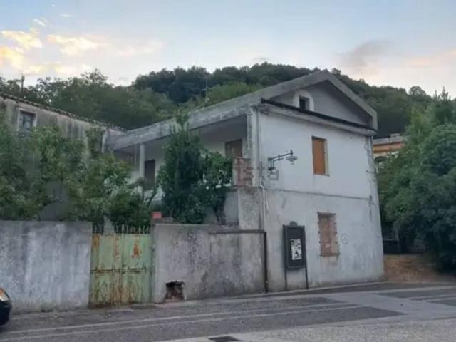 Villetta indipendente in vendita di 300 m²