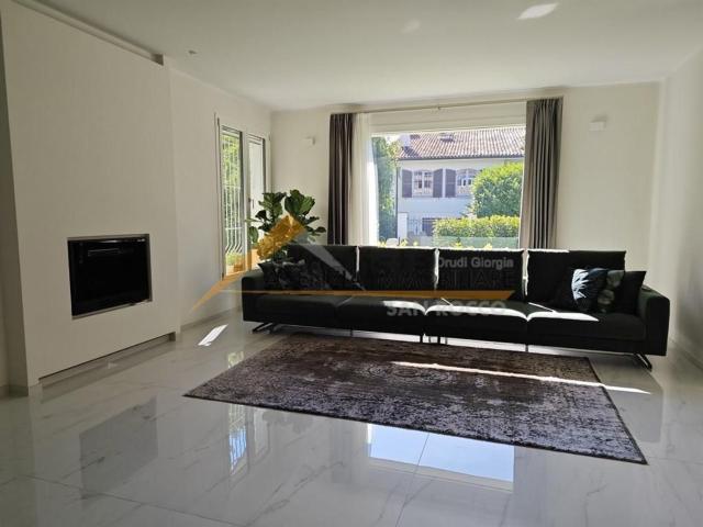 Villetta indipendente in vendita di 300 m²